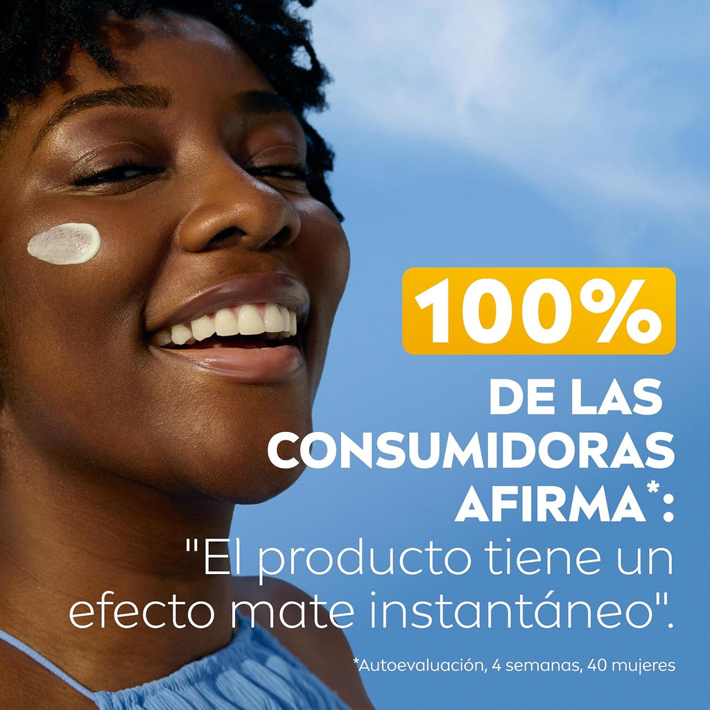 NIVEA SUN Control De Brillos Protección Facial FP50+ Transpirable - Matificante 12 H - Carnitina, Tapioca, Almidón De Arroz, Licocalcón a - Textura Ligera Y 0% Sensación Grasa - Piel Grasa - 40 Ml